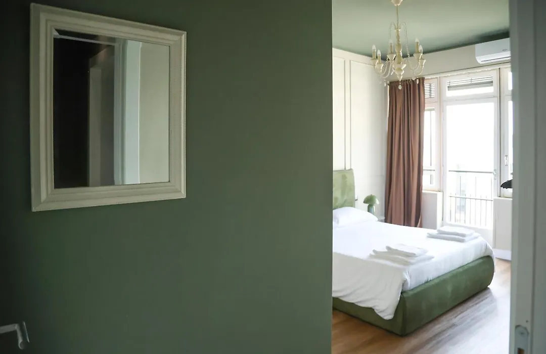 Corso Italia Rooms-1